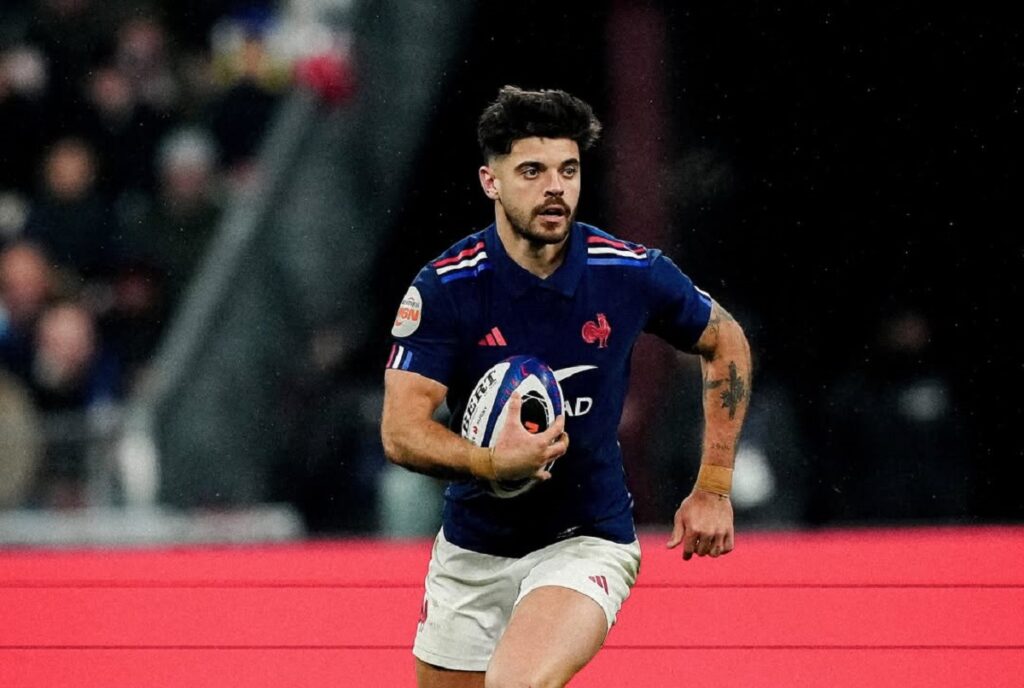 Romain Ntamack in action for France